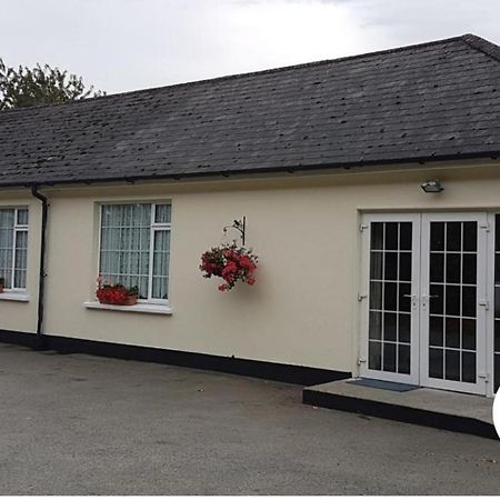 Mullaghbeag Lodge Navan Exterior photo